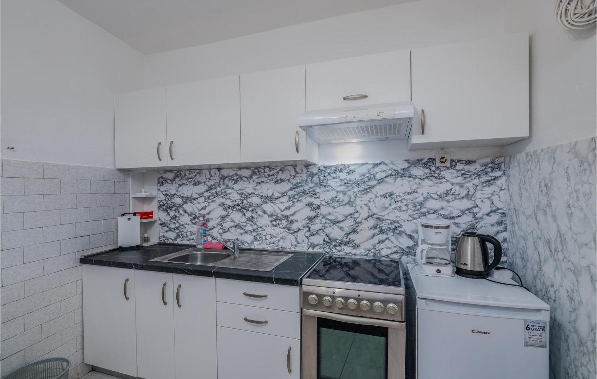 Lovely Apartment In Stara Baska 1 With Kitchen Eksteriør bilde